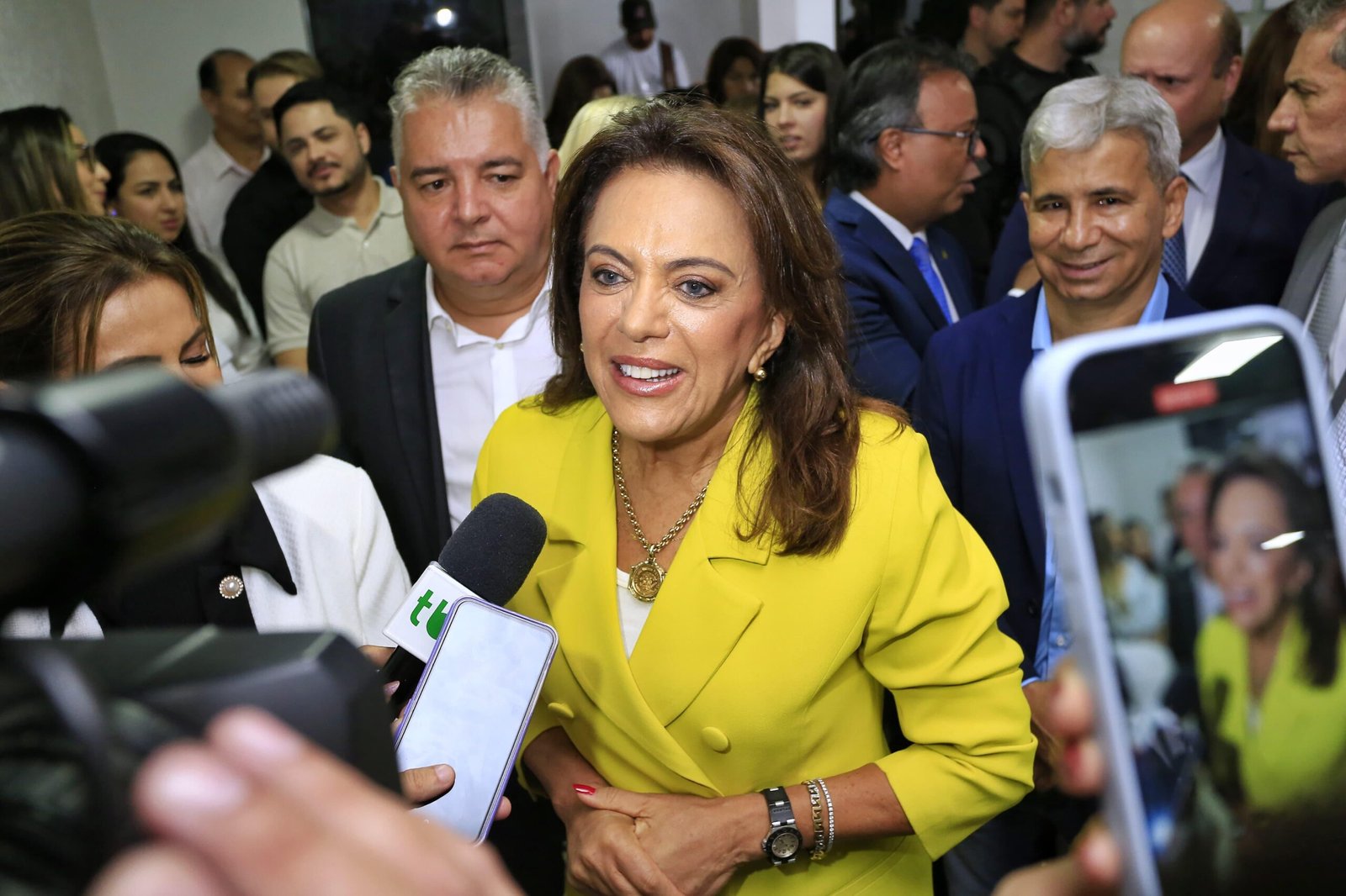 Itaberaí concede título de cidadania a Gracinha Caiado